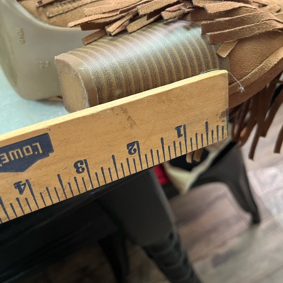 Fringed suede boots - Picture 5 of 7